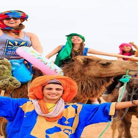 Hotel Desert Luxury Tented & Activities Adrouine Esterno foto