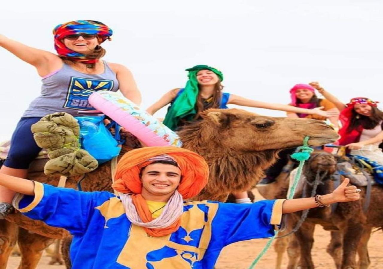 Hotel Desert Luxury Tented & Activities Adrouine Esterno foto