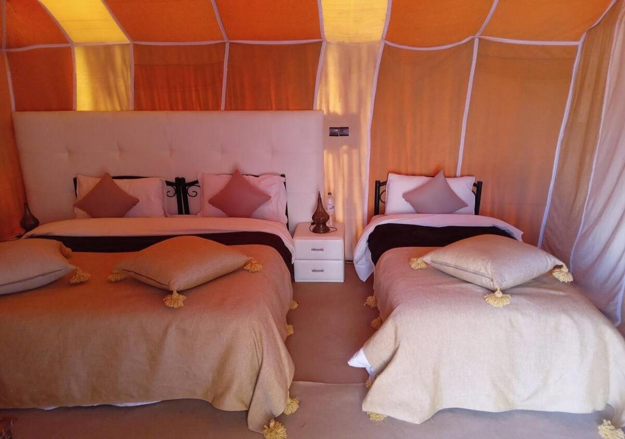 Hotel Desert Luxury Tented & Activities Adrouine Esterno foto