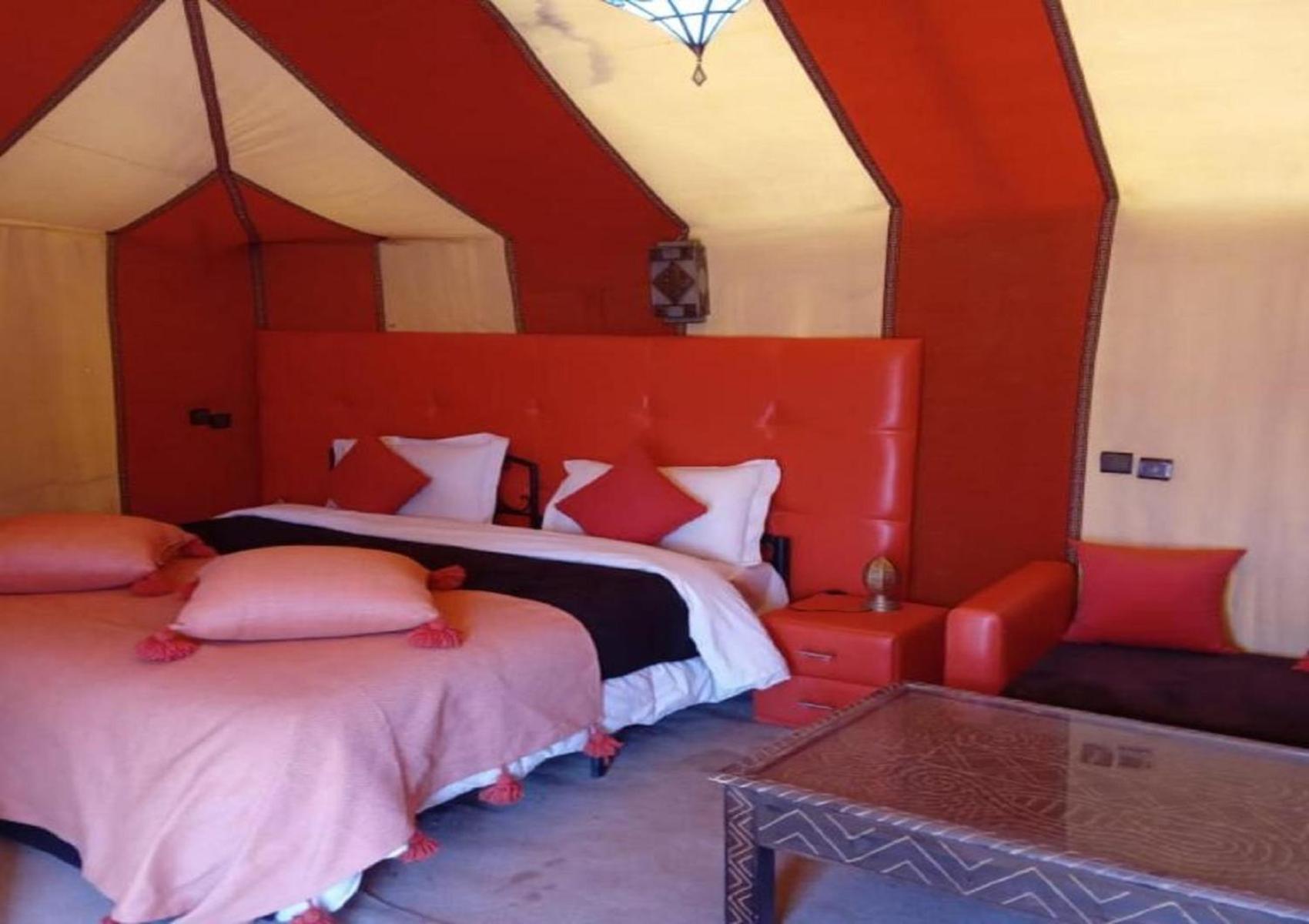 Hotel Desert Luxury Tented & Activities Adrouine Esterno foto