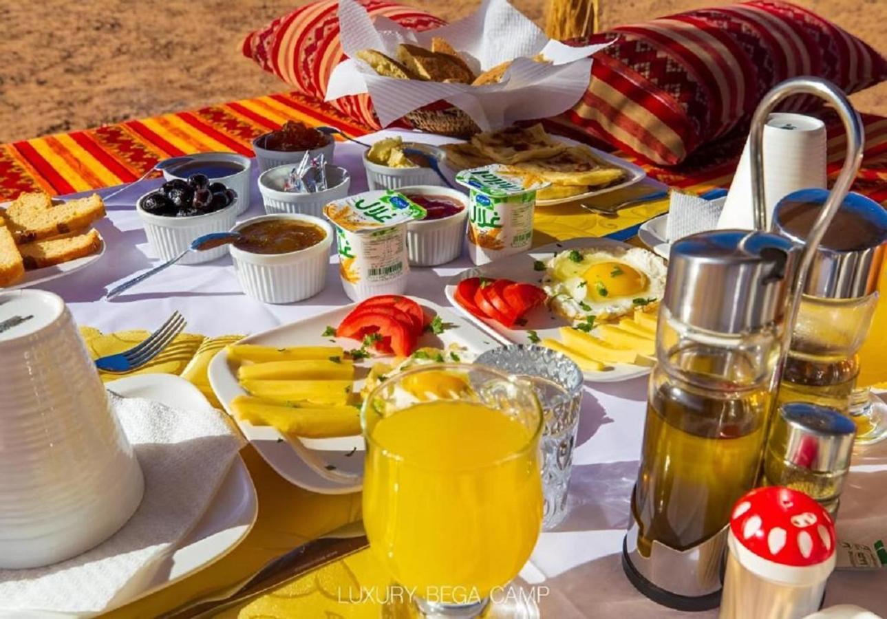 Hotel Desert Luxury Tented & Activities Adrouine Esterno foto